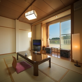 【本館 2〜4名】バストイレ付<山側>(禁煙)